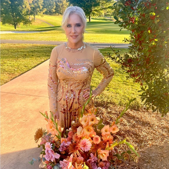 MAC DUGGAL EMBELLISHED ILLUSIONIST GOWN SIZE 8 - Picture 6 of 7